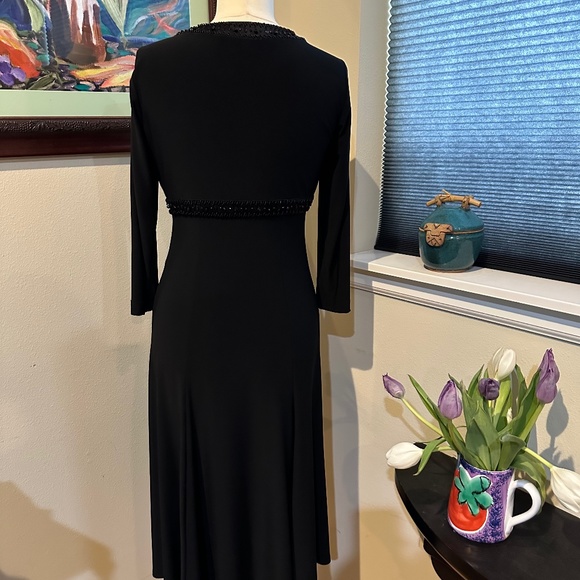 Black Jersey Beaded Midi Dress by Jones New York Long  Sleeves V-Neck - Sz 4-6 - Picture 4 of 15